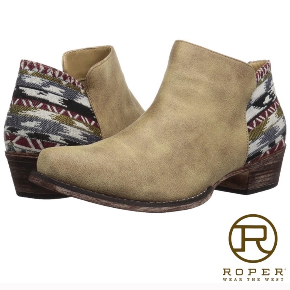 • [NIB] Roper Embroidered Booties • - Picture 14 of 14